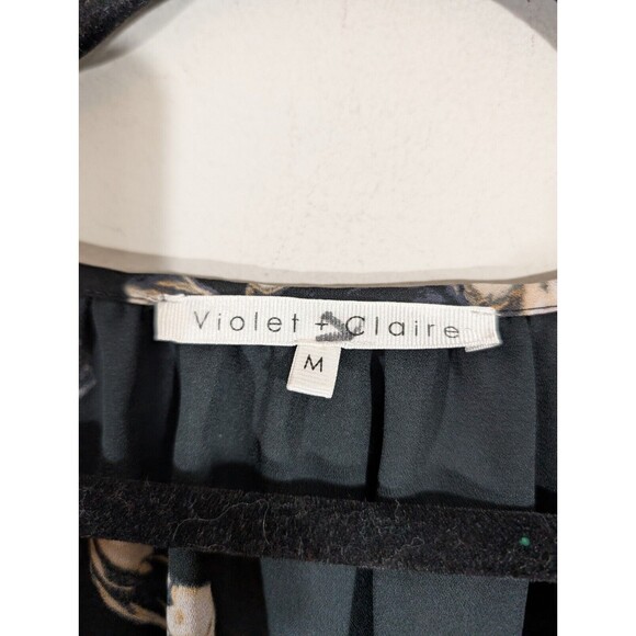 Violet & Claire Top Women Size M Black Floral 3/4 Sleeve Relaxed Blouse Office - Picture 4 of 7